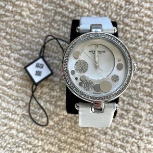 Brand new akribos xxiv women's watch with Swarovski crystals.